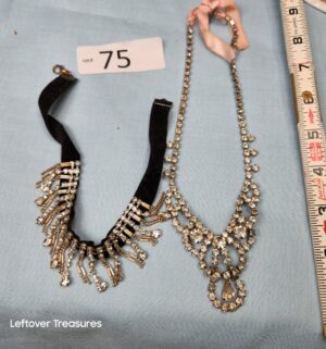 p75- vintage rhinestone necklaces