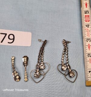 p79- rhinestone earrings