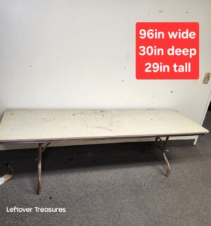 M10- 8ft Folding Table