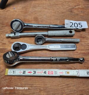 M205- ratchet wrenches