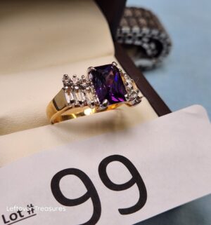 p99- Square cut purple/clear stone Fashion Ring