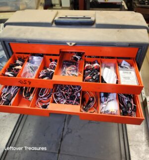 n38- Flambeau Adventurer utility box - Image 3