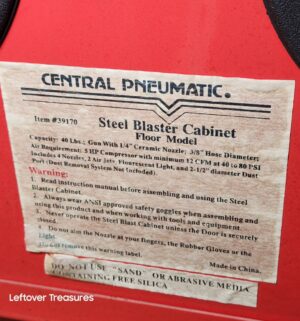 n85- Steel Blaster Cabinet. Floor Model. 40lbs Capacity - Image 3