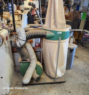 n98- Dust Collector 70 Gal 2HP. Central Machinery