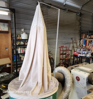 n98- Dust Collector 70 Gal 2HP. Central Machinery - Image 3