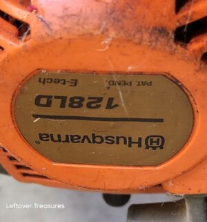 n100- Husqvarna 128LD. Has Compression - Image 3