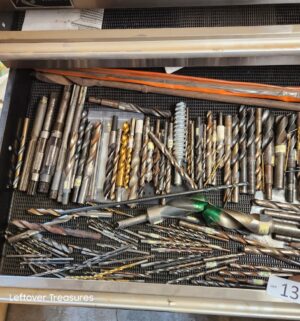 n138- Drawer of drill bits