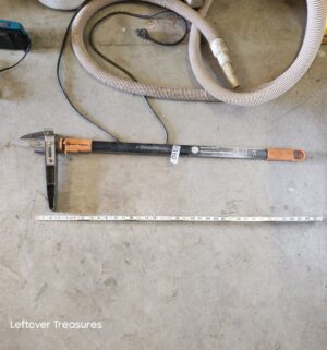 n160- Fiskars stand up weeder