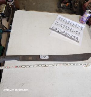 n196- machete