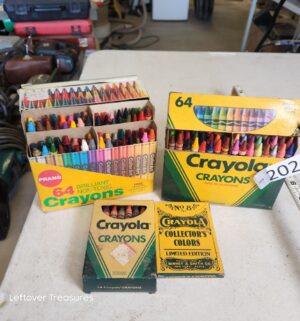 n202- crayon sets