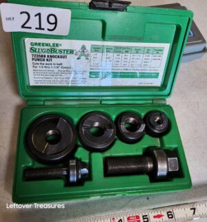 n219- Greenlee 7235BB Slug-Buster Knockout Punch Kit