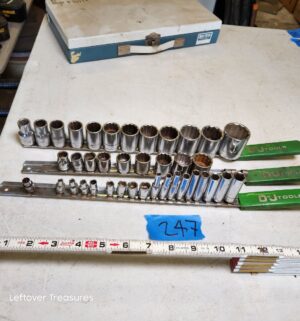 n247- DJ Tool socket holders w/ sockets