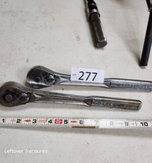 n277- 2 Craftsman Ratchets