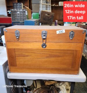 n300- Falconer Tool Classic Oak 12 Drawer Journeyman Toolmakers Chest