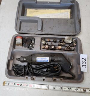 n332- Dremel Professional Kit