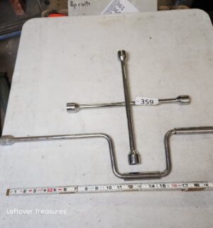 n359- Speed Wrench, 4 way lug wrench