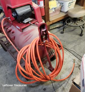 n388- Manchester Industrial Air Compressor w/ cart, power cord, hose - Image 5