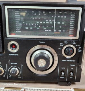 o117- Worldstar multi-band radio cassette player - Image 2