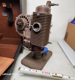o152- Revere Camera Project Model 85 - Image 1