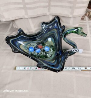 o160- vintage hand-blown art glass swan bowl - Image 2