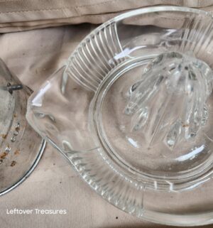 o177- glass juicer chipped, salad spoons. Flour sifter - Image 2