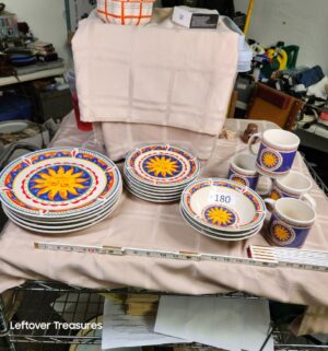 o180- dining set Soleil pattern by Gibson Designs - Image 1