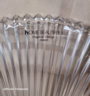 o184- home beautiful glass vase - Image 2