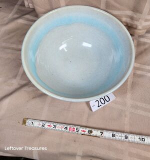o200- Mowe Art Pottery Bowl - Image 2