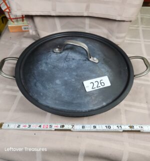 o226- Calphalon 12in pot - Image 1