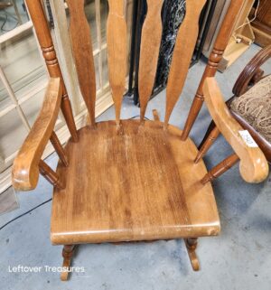 o250- Adult rocking chair - Image 2