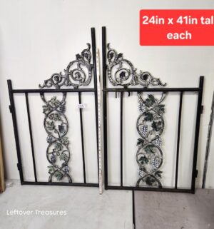 o255- vintage metal gate - Image 1