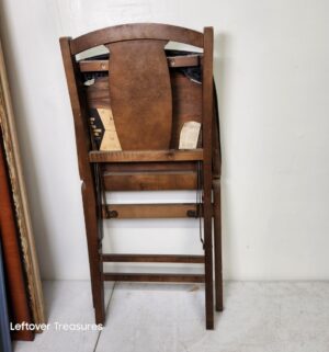 o260- Set of 5 Stakmore folding chairs. Mid century. Great shape - Image 4