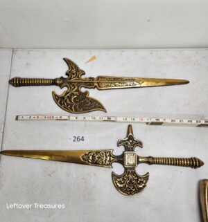 o264- ornate decorative halberd axe spearhead wall mounts. Vintage Japan - Image 1