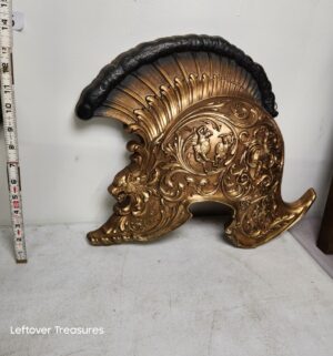 o266- vintage Syroco Roman helmet wall plaques - Image 3