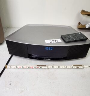 o270- Bose Wave Music System IV in Platinum Silver. Works - Image 1