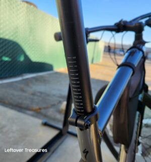o271- Specialized Sirrus X Bicycle with all tools and accessories - Image 8