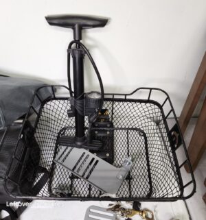 o271- Specialized Sirrus X Bicycle with all tools and accessories - Image 14