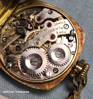 p129- antique 14k gold filled bulova 15 jewels womens watch - Image 3