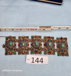 p144- vintage ornate panel bracelet, chinese export style