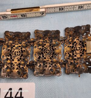 p144- vintage ornate panel bracelet, chinese export style - Image 6
