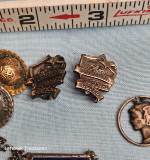 p146- sterling silver and gold filled pins - Image 3