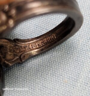 p148- Sterling Silver Lily Ring - Image 3