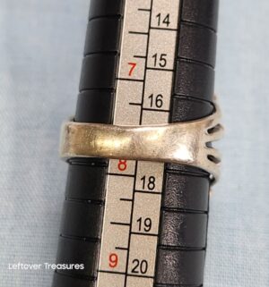 p151- vintage Navajo-style Ring .925 sterling silver. geometric black onyx inlay - Image 4