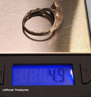 p152- Sterling Silver Cat and Mouse Ring - Image 5