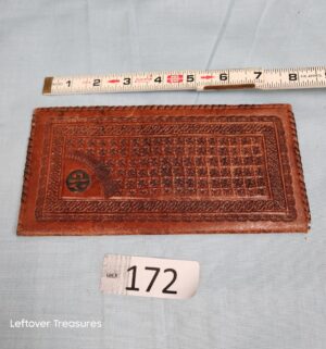 p172- vintage Mexican hand-tooled leather wallet - Image 3