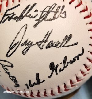 p182- Vintage Autographed baseball Live Ink Autos. Not verified, no cert, buyer beware - Image 5