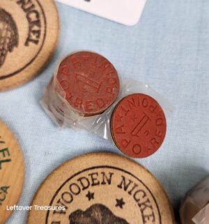 p194- vintage wooden coin, token collection - Image 4