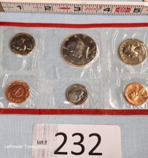 p232- 1989 Uncirulated Mint Set