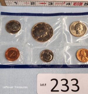 p233- 1989 Uncirulated Mint Set