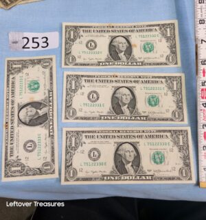 p253- Vintage 1977 $1 Bills 4 bills in sequence 330-333